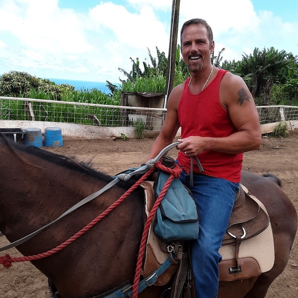 Meet your Posher, Wendy - Picture 5 of 8